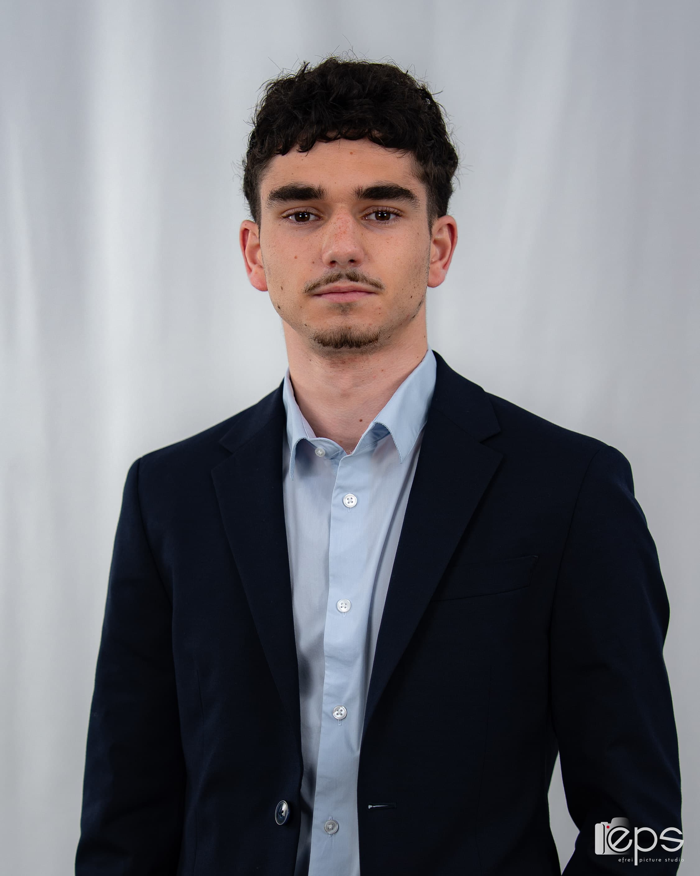 Portrait de Enzo CARREIRAS